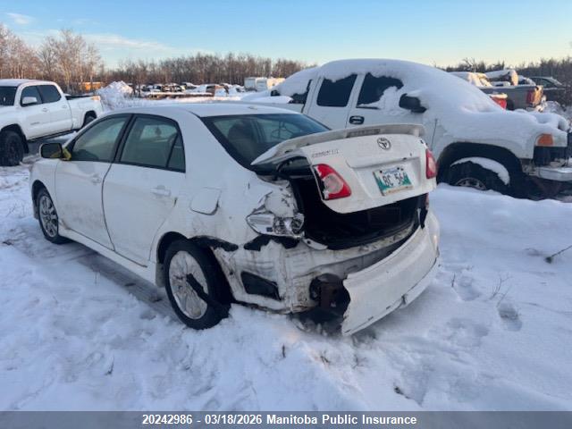 20242986 :رقم المزاد ، 2T1BU4EE2AC206081 vin ، 2010 Toyota Corolla S مزاد بيع