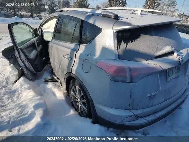 Toyota Rav4 Limited 2016 2T3DFREV7GW431921 Image 3