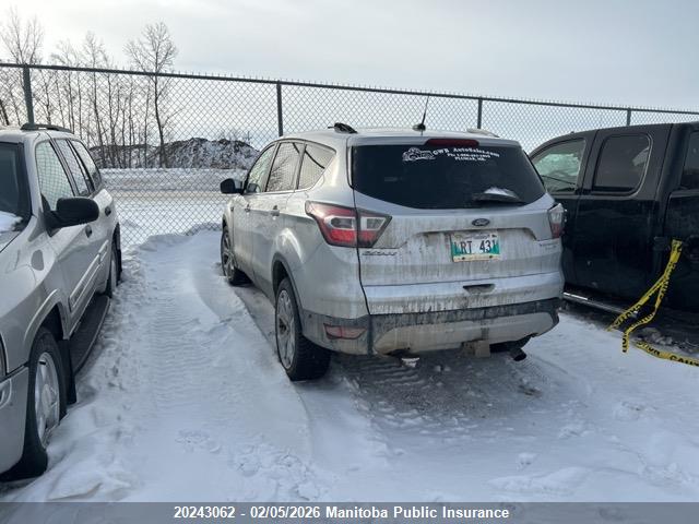1FMCU9J98HUA33525 Ford Escape Titanium