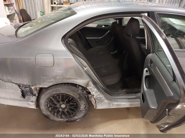 3VW267AJ3GM406530 Volkswagen Jetta 1.4 Tsi