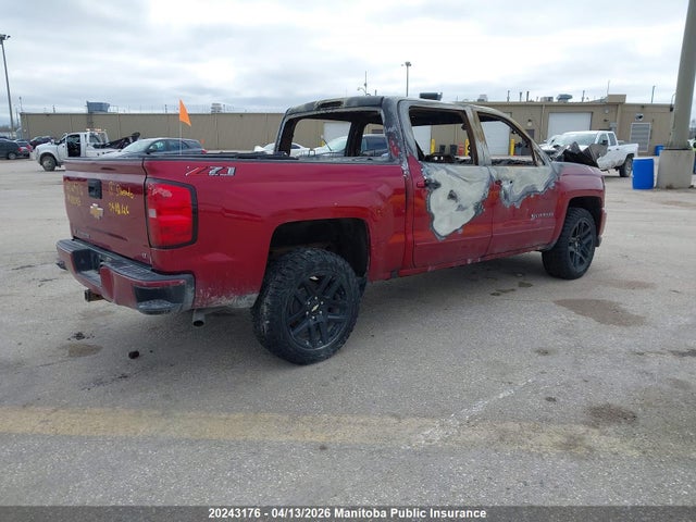 3GCUKRECXJG250183 Chevrolet Silverado 1500 Lt Crew Cab