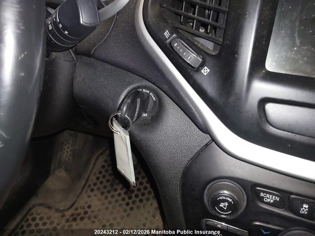 1C4PJMBS9FW614598 Jeep Cherokee Trailhawk