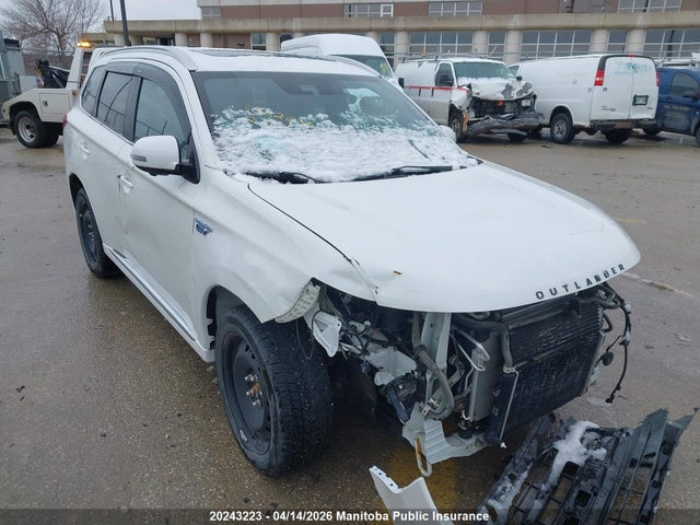 Aukcja sprzedaży 2022 Mitsubishi Outlander Black Edition Hybrid, vin: JA4J2VA71NZ606895, numer aukcji: 20243223