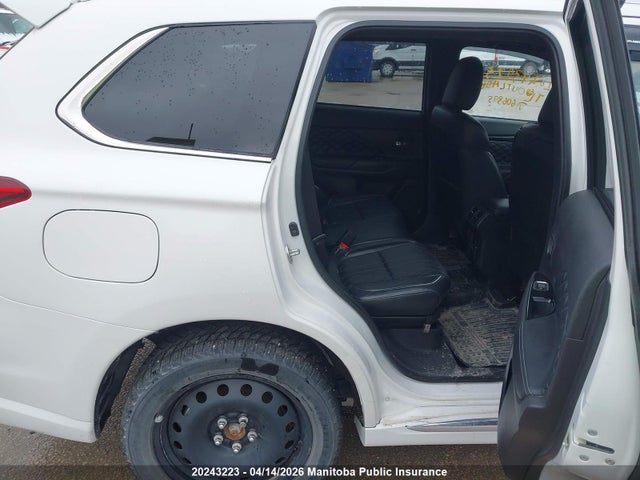 Aukcja sprzedaży 2022 Mitsubishi Outlander Black Edition Hybrid, vin: JA4J2VA71NZ606895, numer aukcji: 20243223