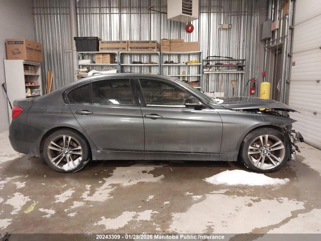 WBA8D9G3XHNU65375 BMW 330i Xdrive
