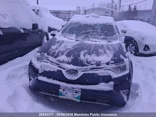 20243317 :رقم المزاد ، JTMRJREV0HD075685 vin ، 2017 Toyota Rav4 Le Hybrid مزاد بيع