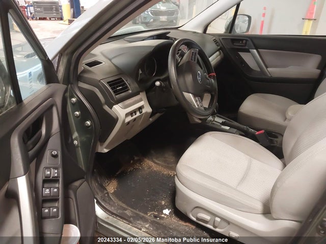 JF2SJCCC8FH423918 Subaru Forester 2.5i