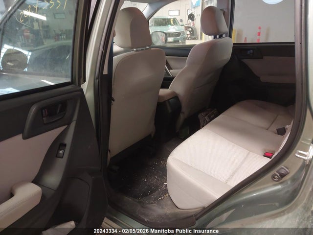 JF2SJCCC8FH423918 Subaru Forester 2.5i