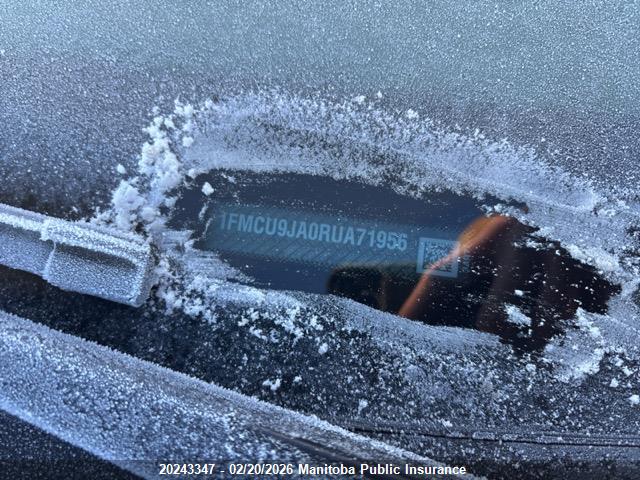 1FMCU9JA0RUA71956 Ford Escape Platinum 2.0t