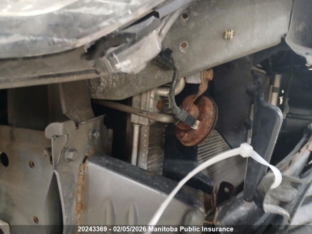 JA4AZ2A30EZ604093 Mitsubishi Outlander Es