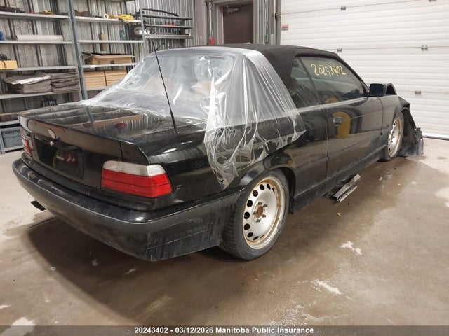 20243402 :رقم المزاد ، WBABK8326VET98370 vin ، 1997 Bmw 328i Cabriolet مزاد بيع