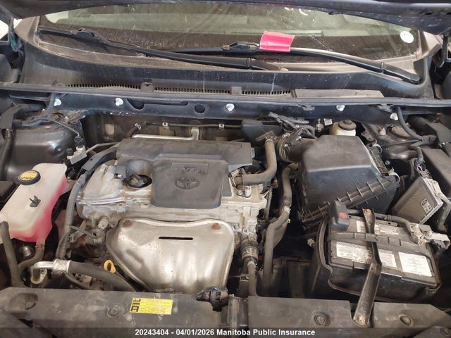 2T3WFREV8EW117880 Toyota Rav4 Xle
