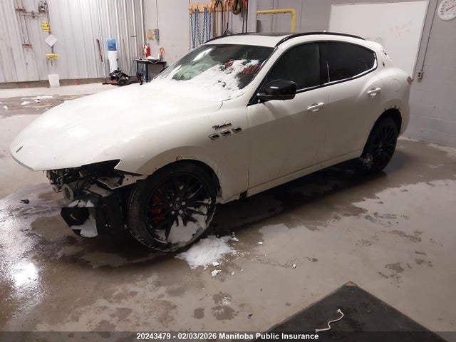 ZN661YUM6RX451035 Maserati Levante Modena Ultima V6