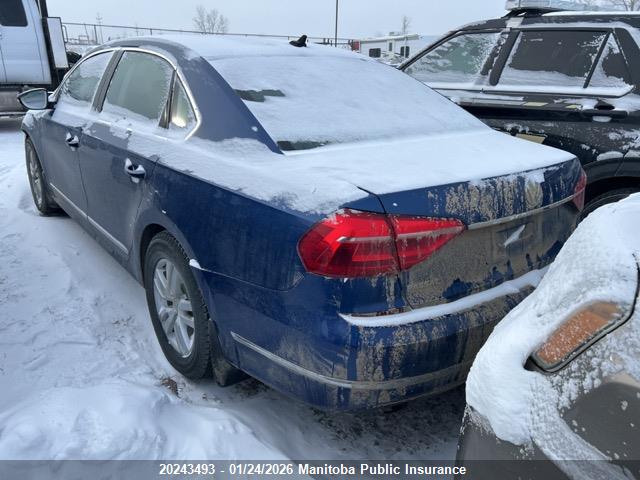 1VWBS7A37GC025875 Volkswagen Passat 1.8 Tsi