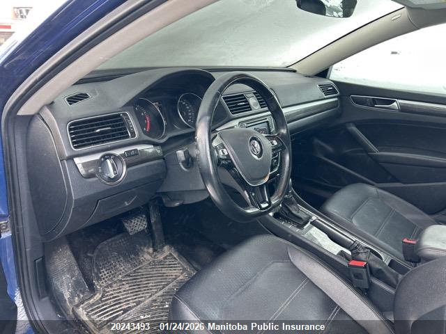 1VWBS7A37GC025875 Volkswagen Passat 1.8 Tsi