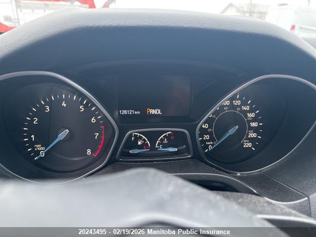 1FADP3K27GL334070 Ford FOCUS SE