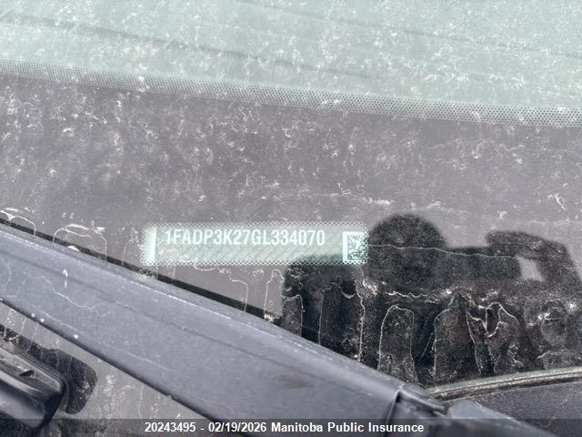 1FADP3K27GL334070 Ford FOCUS SE