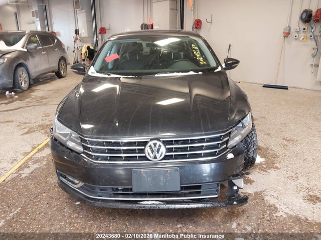 1VWCS7A36GC049136 Volkswagen Passat 1.8 Tsi
