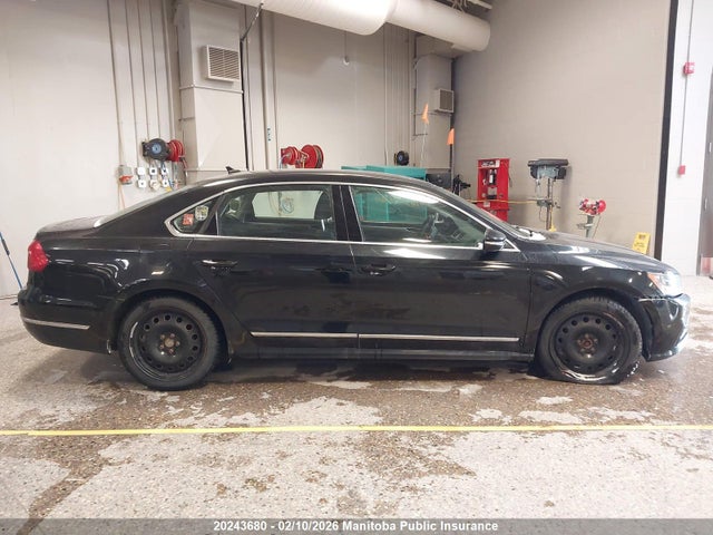 1VWCS7A36GC049136 Volkswagen Passat 1.8 Tsi