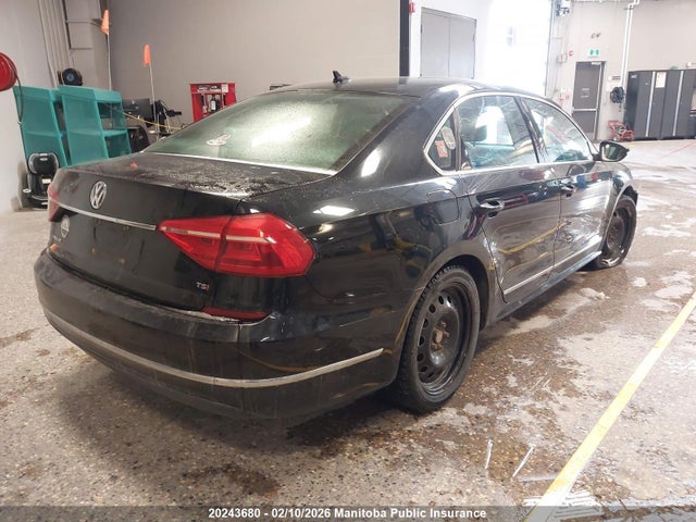 1VWCS7A36GC049136 Volkswagen Passat 1.8 Tsi