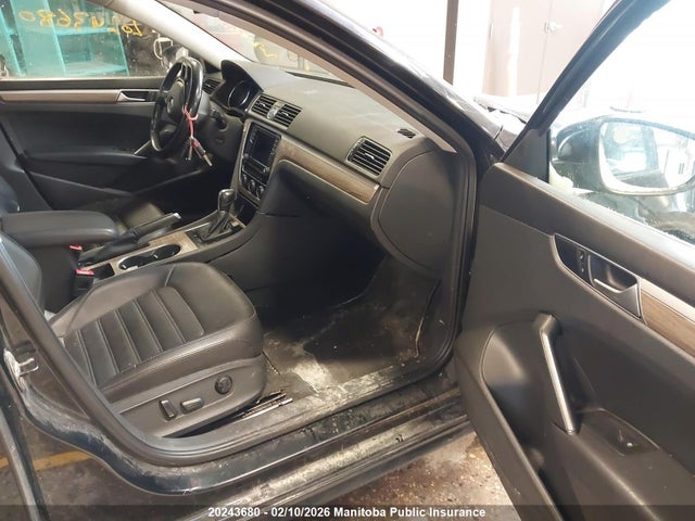 1VWCS7A36GC049136 Volkswagen Passat 1.8 Tsi