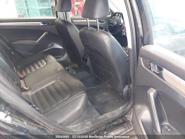 1VWCS7A36GC049136 Volkswagen Passat 1.8 Tsi
