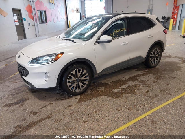 1FMCU9J95LUA17467 Ford Escape Titanium 2.0t