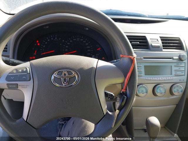 2009 Toyota Camry Le მანქანა იყიდება აუქციონზე, vin: 4T1BE46K49U857952, აუქციონის ნომერი: 20243700