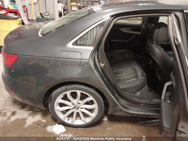 WAUBNAF45HN017057 Audi A4 2.0t Quattro