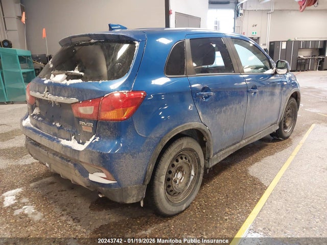JA4AH3AU9KU604152 Mitsubishi RVR SE