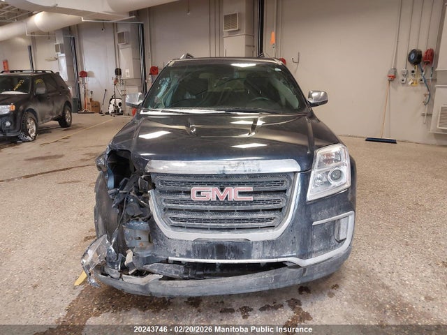 2GKFLTEK9H6303718 GMC Terrain Sle