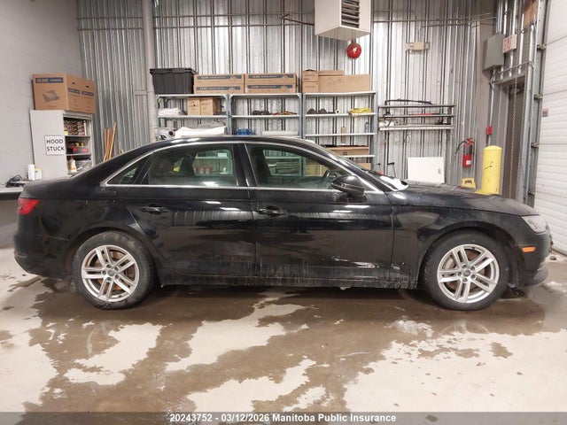 WAUANAF44HN015943 Audi A4 2.0t Quattro
