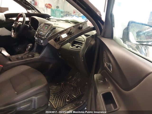 2GNAXWEV5N6116047 Chevrolet EQUINOX RS