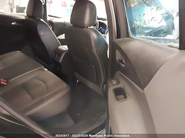 2GNAXWEV5N6116047 Chevrolet EQUINOX RS