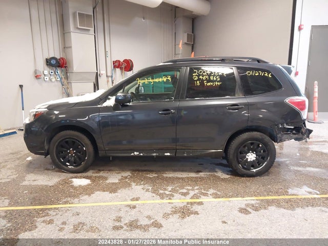 JF2SJEMC8JH469865 Subaru Forester 2.5i Touring