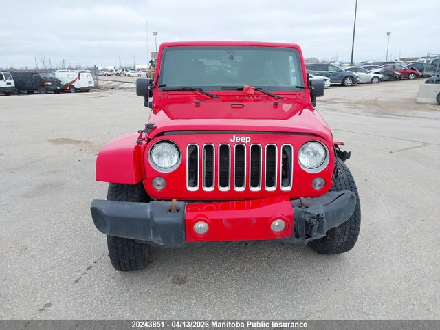 1C4BJWEG8GL108695 Jeep Wrangler Unlimited Sahara