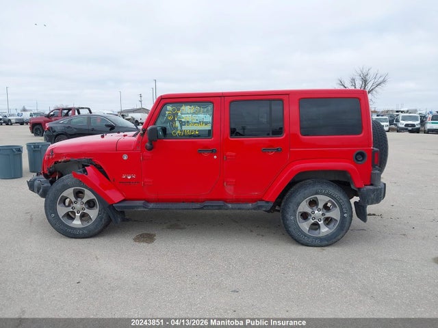 1C4BJWEG8GL108695 Jeep Wrangler Unlimited Sahara