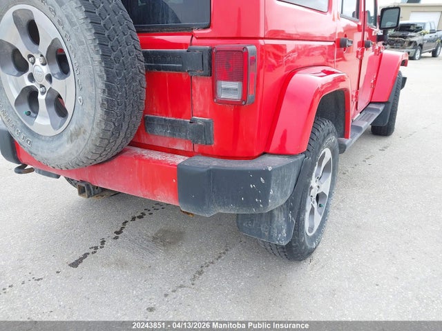 1C4BJWEG8GL108695 Jeep Wrangler Unlimited Sahara