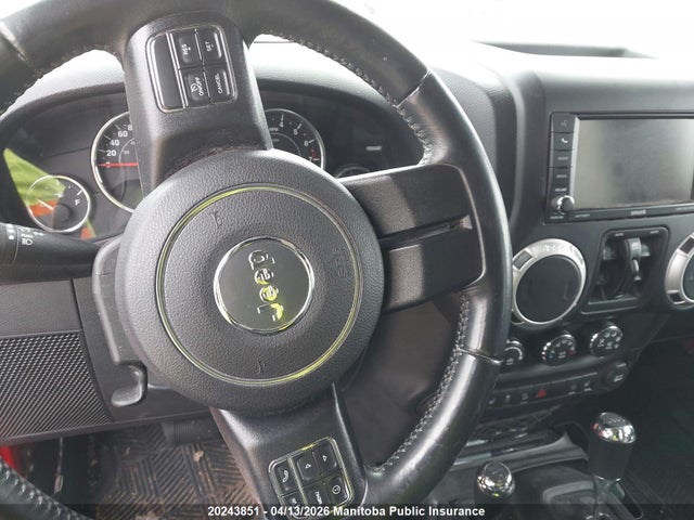 1C4BJWEG8GL108695 Jeep Wrangler Unlimited Sahara