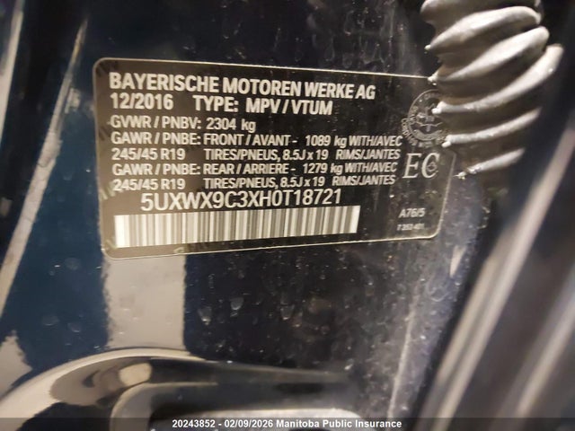 5UXWX9C3XH0T18721 BMW X3 28I