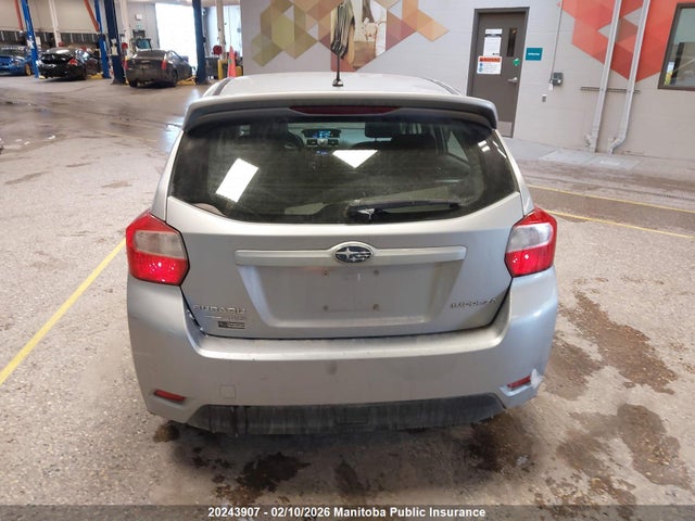 JF1GPAD68E8239907 Subaru Impreza 2.0i