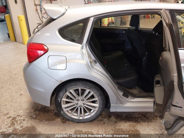 JF1GPAD68E8239907 Subaru Impreza 2.0i