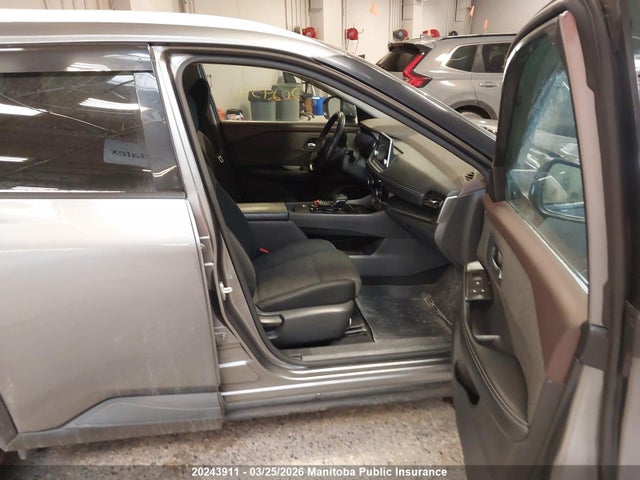 Продажа на аукционе авто 2021 Nissan Rogue Sv, vin: 5N1AT3BA6MC715237, номер лота: 20243911