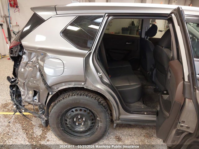 Продажа на аукционе авто 2021 Nissan Rogue Sv, vin: 5N1AT3BA6MC715237, номер лота: 20243911