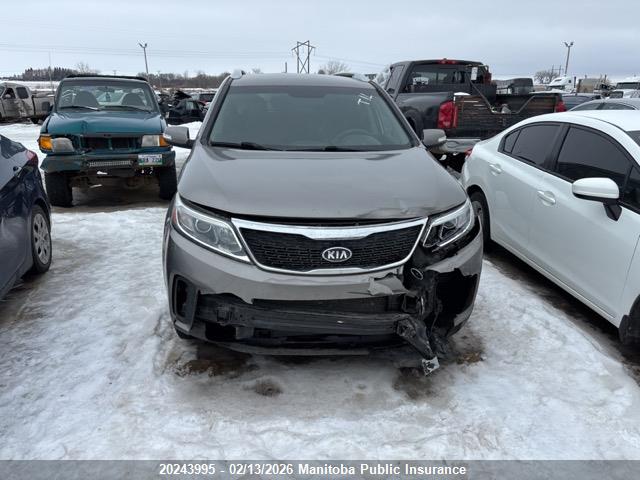5XYKT3A65FG659179 KIA SORENTO LX