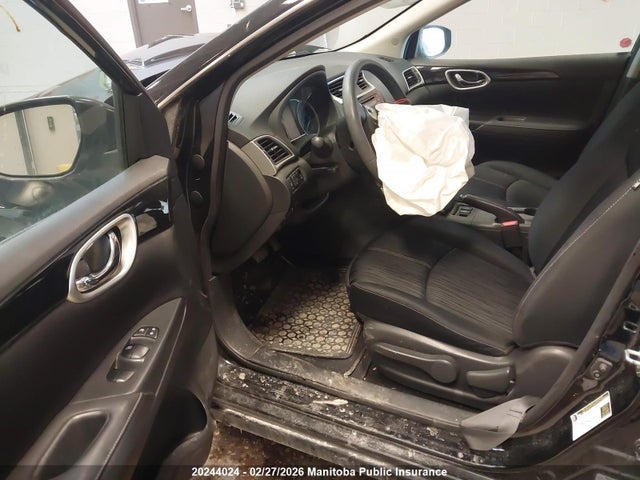 3N1AB7APXHL692000 Nissan Sentra 1.8 Sv