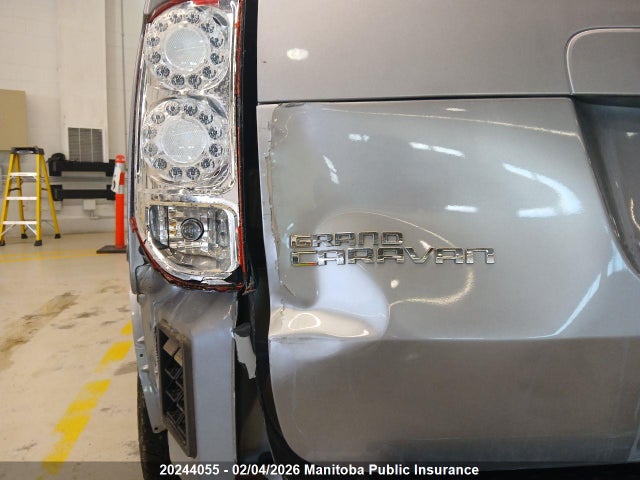 2C4RDGBG2ER344067 Dodge Grand Caravan Sxt