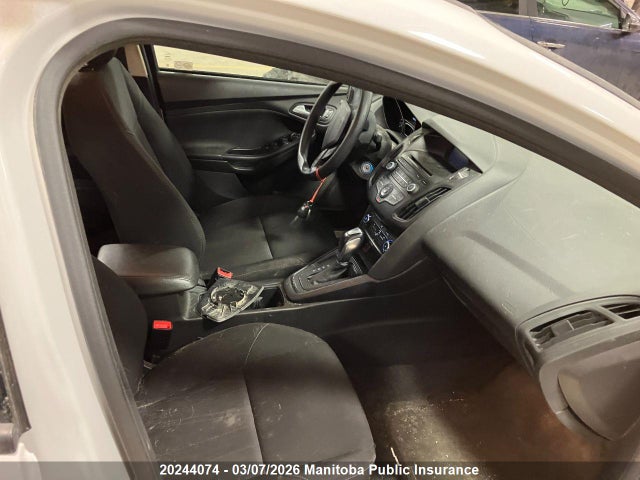 20244074 :رقم المزاد ، 1FADP3F20GL353537 vin ، 2016 Ford Focus Se مزاد بيع
