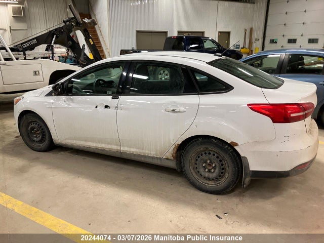 20244074 :رقم المزاد ، 1FADP3F20GL353537 vin ، 2016 Ford Focus Se مزاد بيع