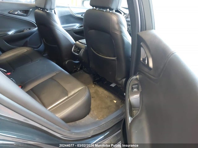 1G1ZE5STXGF214605 Chevrolet MALIBU LT